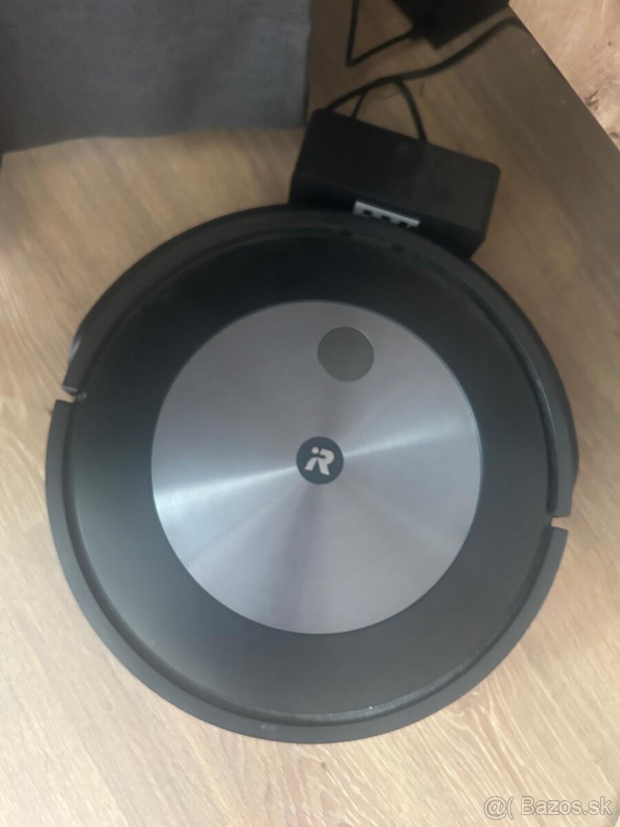 Roomba j7 - 9