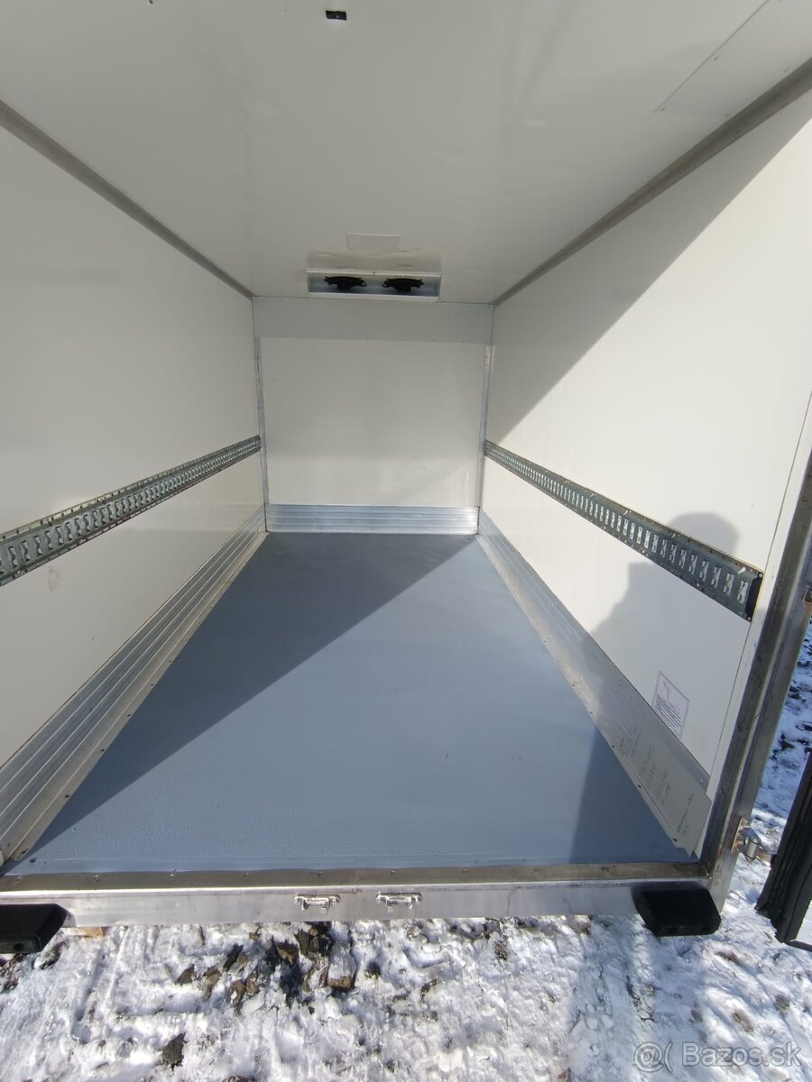 CHLADIACI BOX KONTEJNER - 9