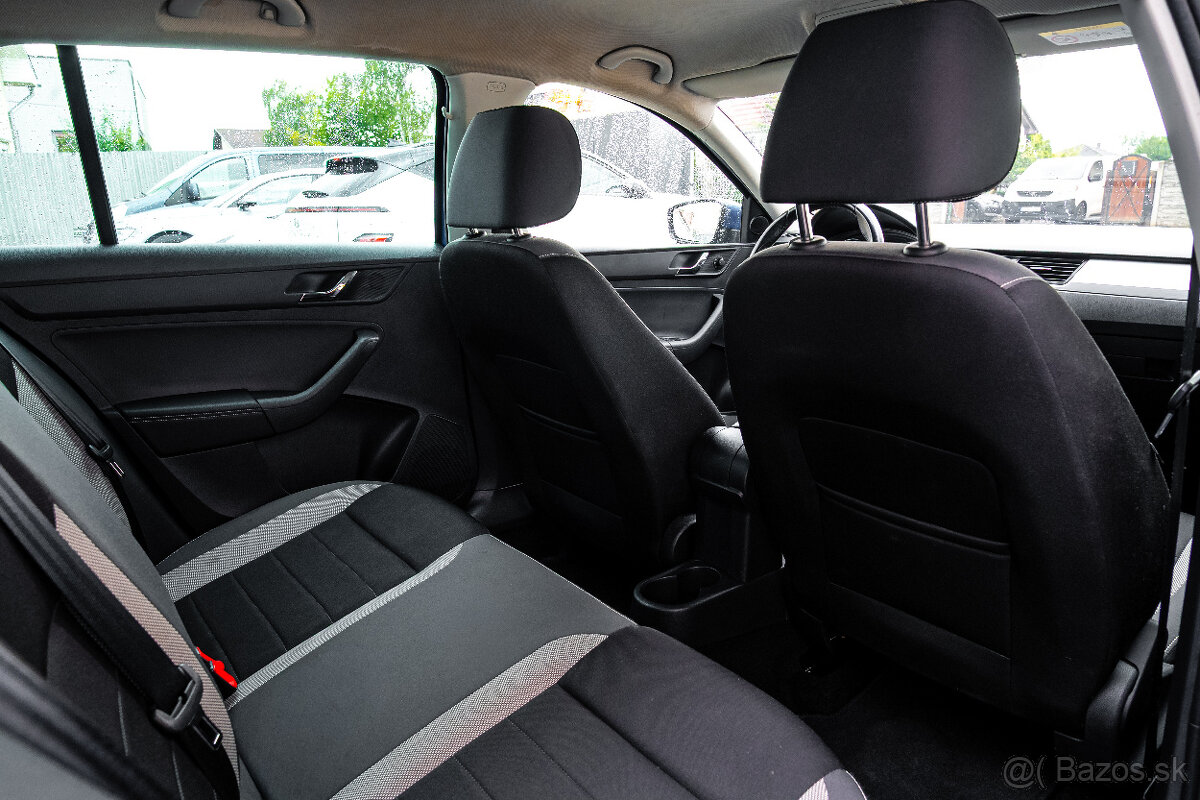 Škoda Rapid 1.6 TDI 115k Style - 9