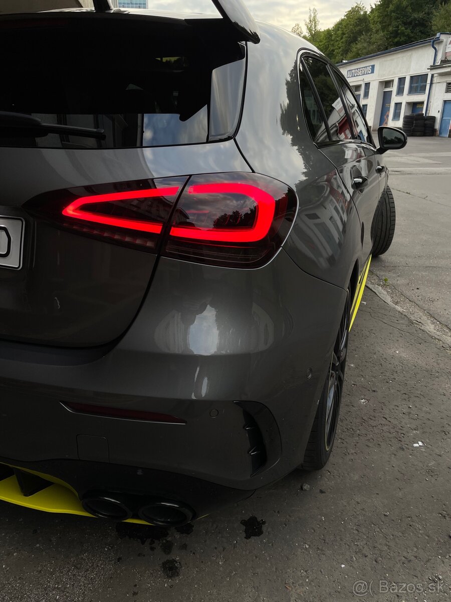 Mercedes Benz A 250 hatchback - 9