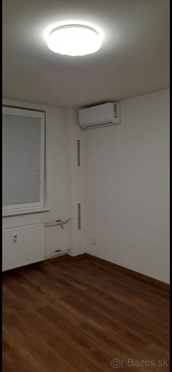 PRENÁJOM garsónky - 9