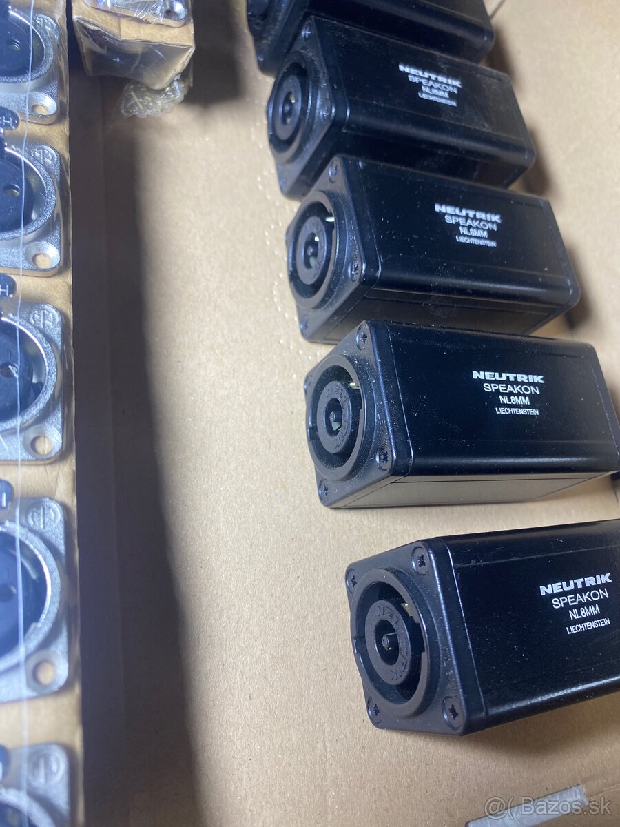 neutrik konektory spojky - 9