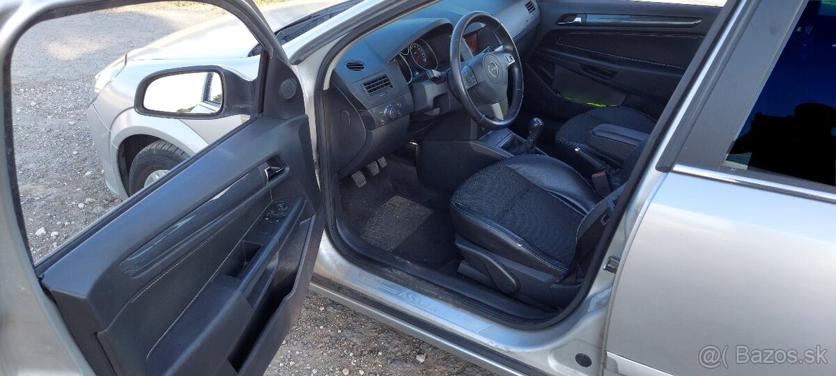 Predam Opel Astra H - 9