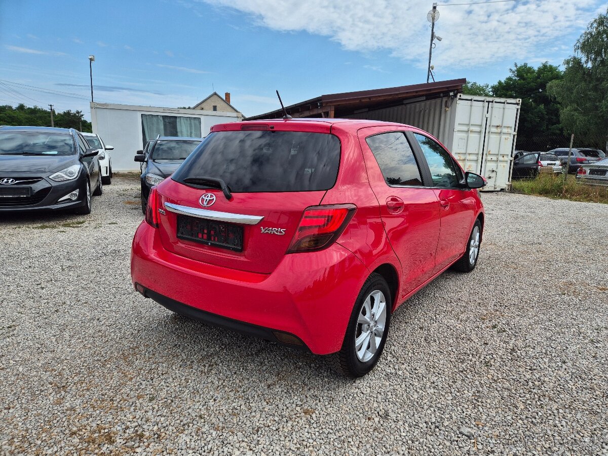 Toyota yaris - 9