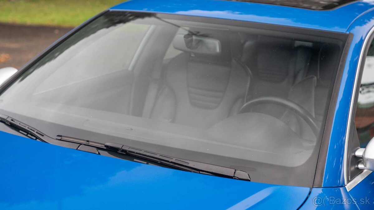 Audi RS4 quattro (generace B7) 2006 - 9