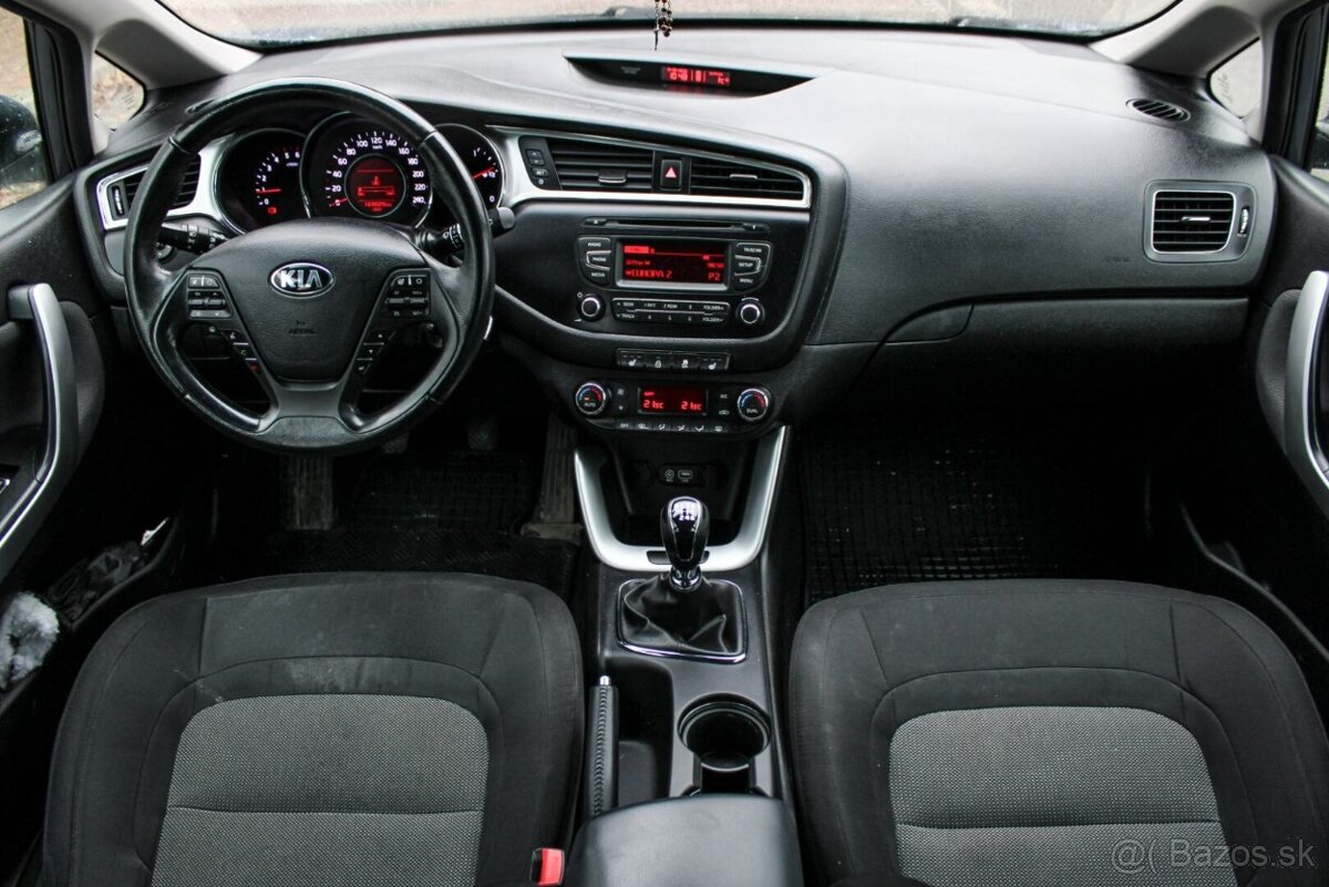 Kia Ceed 1.4 CRDi Silver - 9