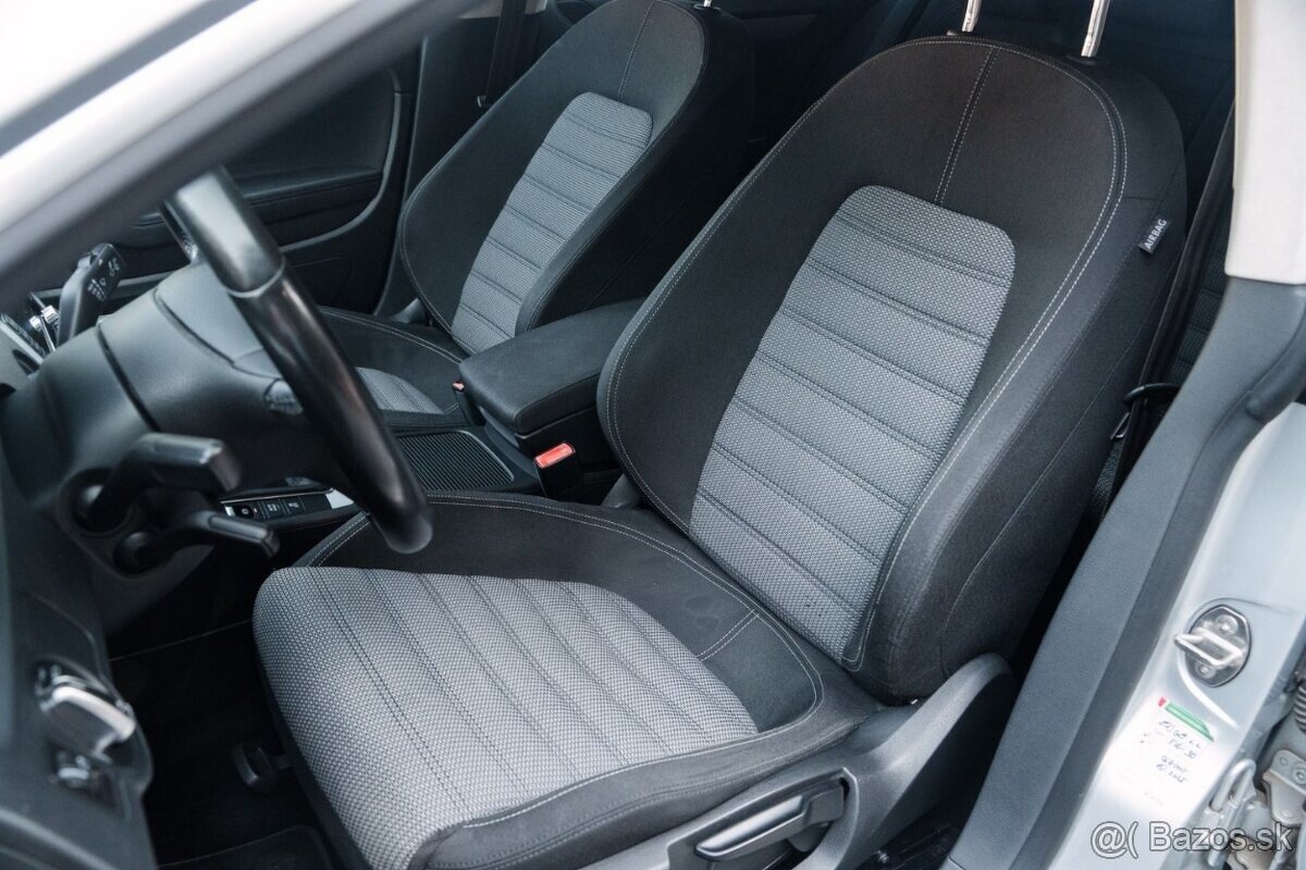 Volkswagen Passat CC 2.0 TDI - 9