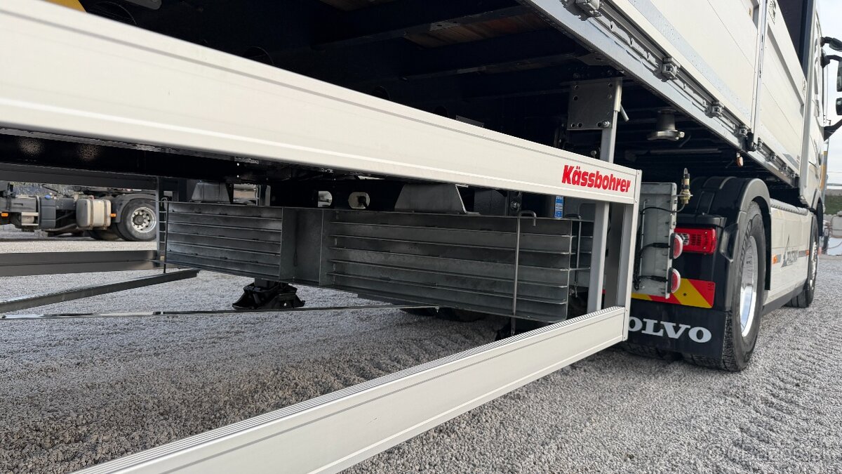 Naves Kässbohrer Modell XS MAXIMA - 9