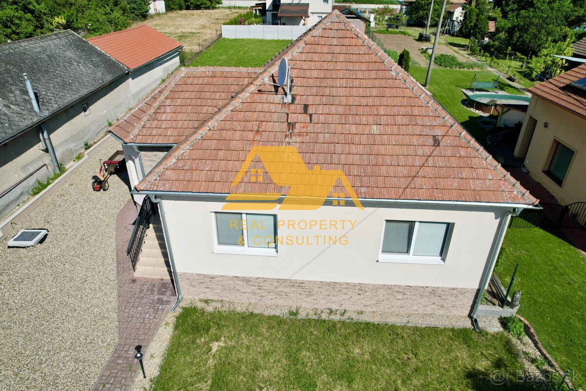 Predám zrekonštruovaný rodinný dom v obci Podhájska - 9