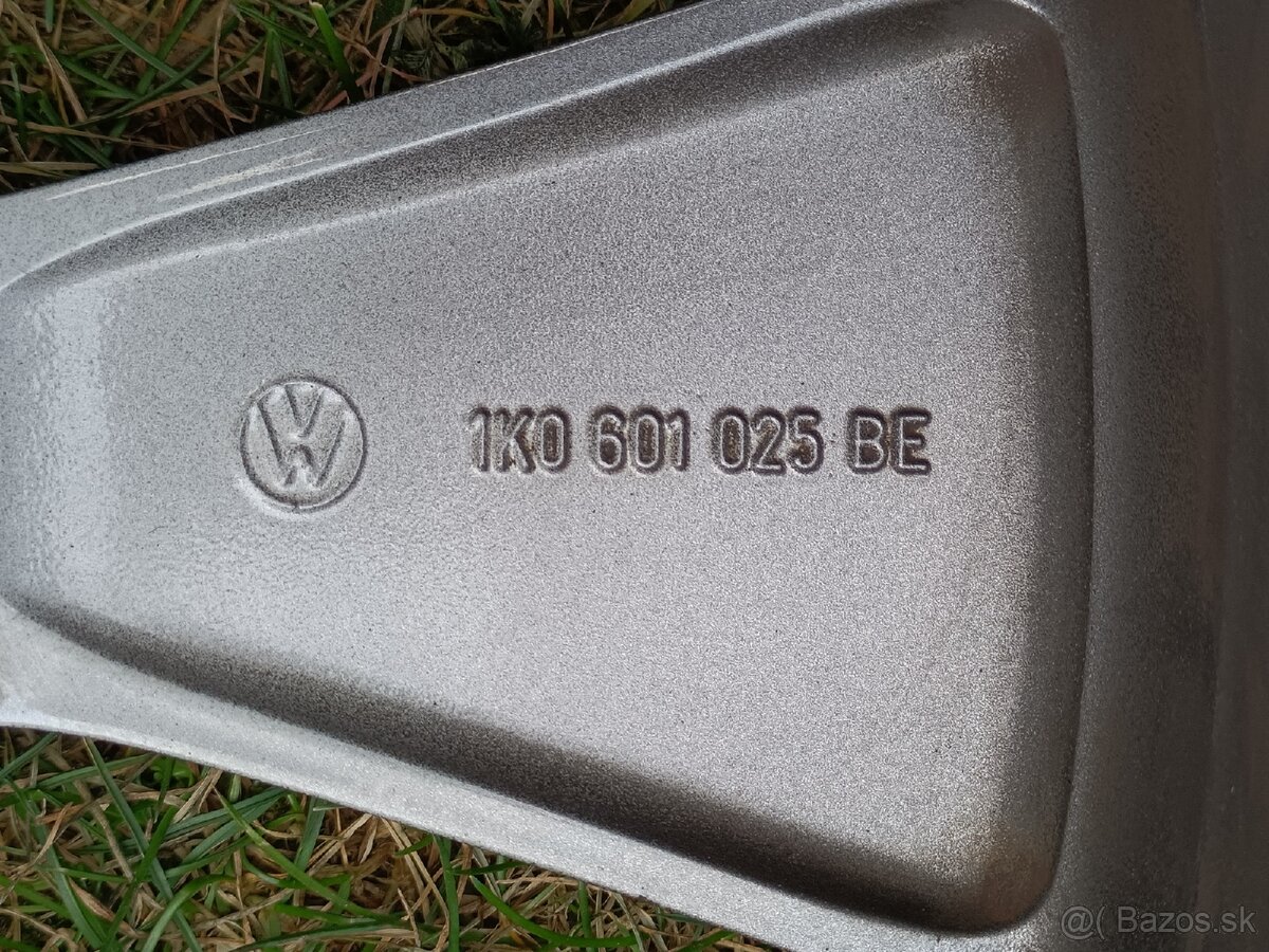 Original VW R18 Bilbao - 9