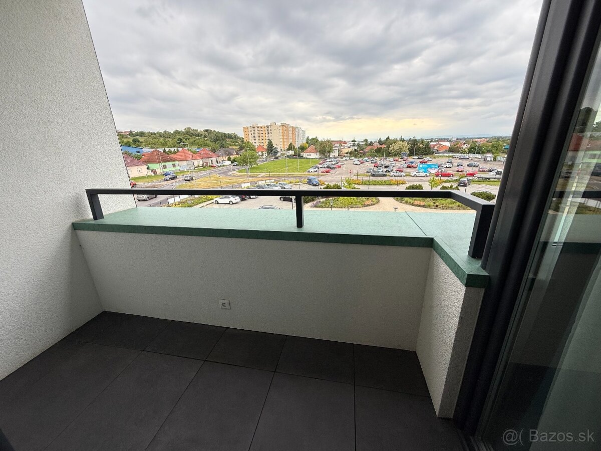 APEX reality prenájom zariadeného 2i. s balkónom v Hlohovci - 9