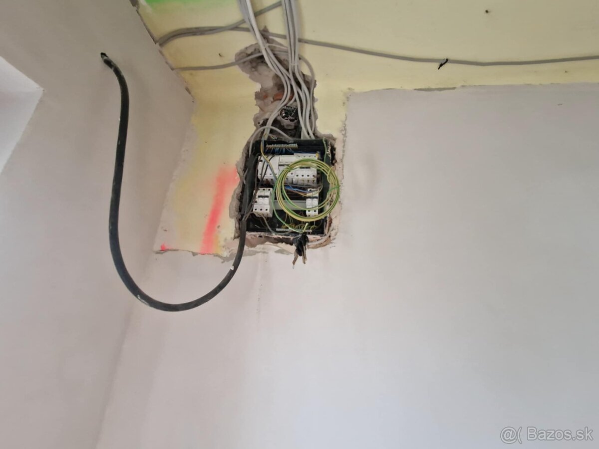 Predaj rodinného domu v obci Nižný Čaj. - 9