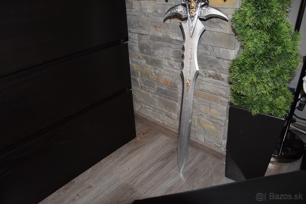 World of Warcraft Frostmourne - 9