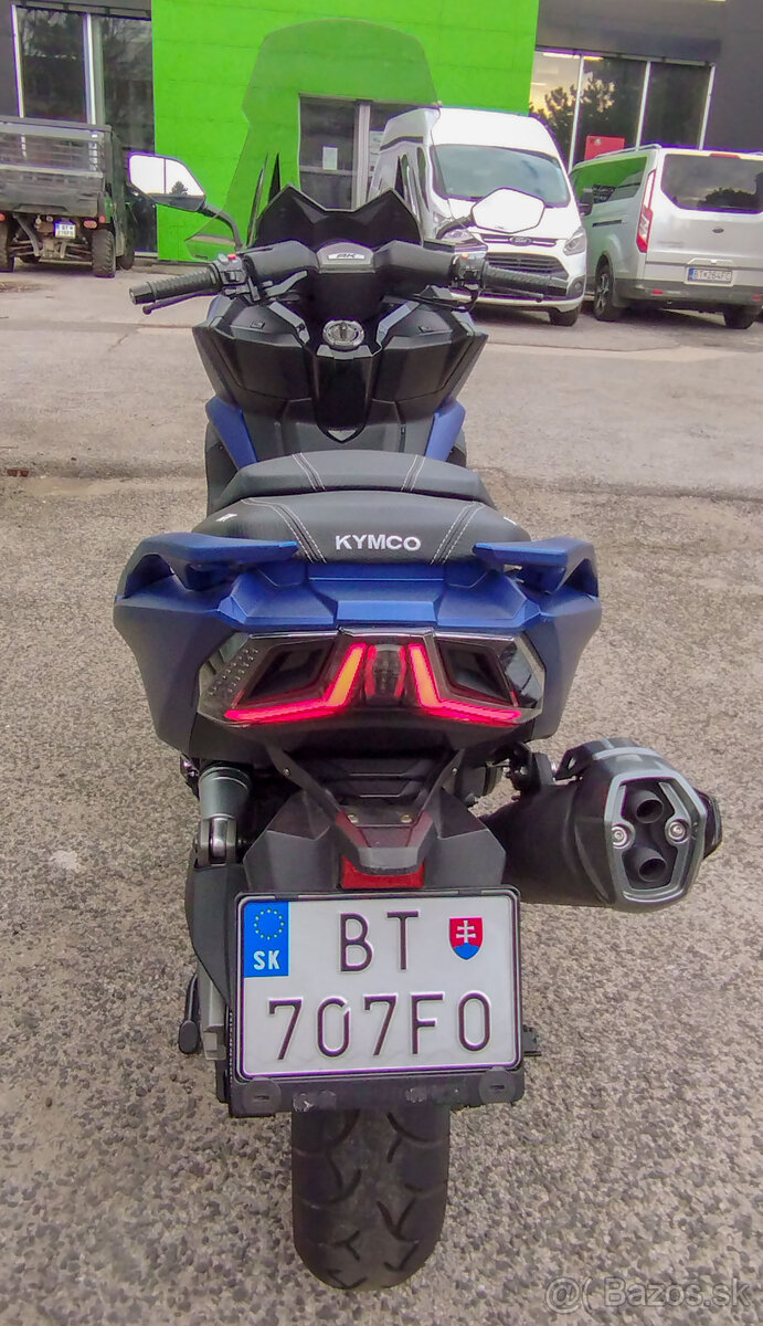 Kymco AK 550 - 9