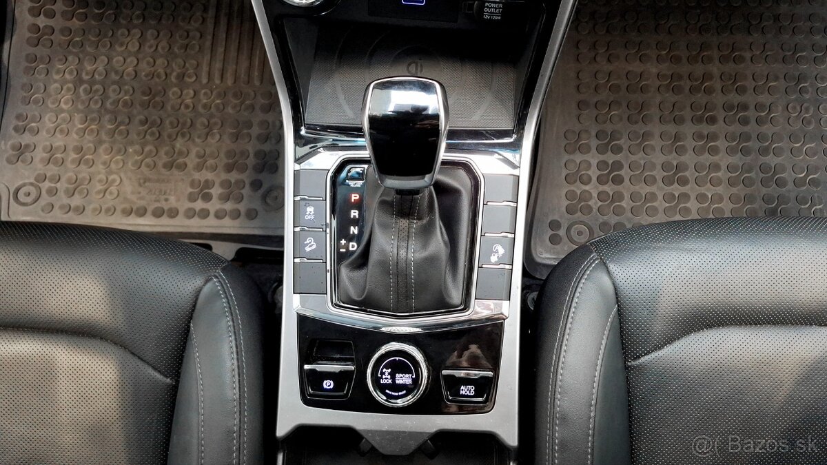 SSANGYONG Korando - 1,5i 120KW AWD AT, - 9