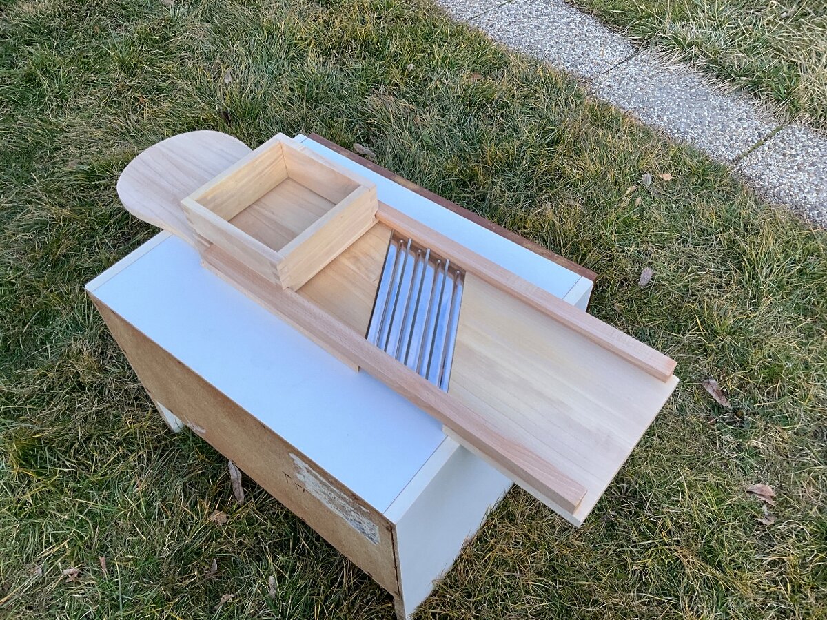 4-Nožová rezačka na kapustu a ovocie 915 mm. - 9