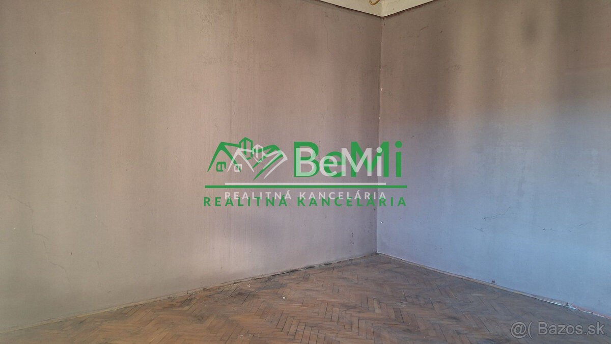 Rodinný dom v Gonc ,zaujímava lokalita domu - NA PREDAJ - 9