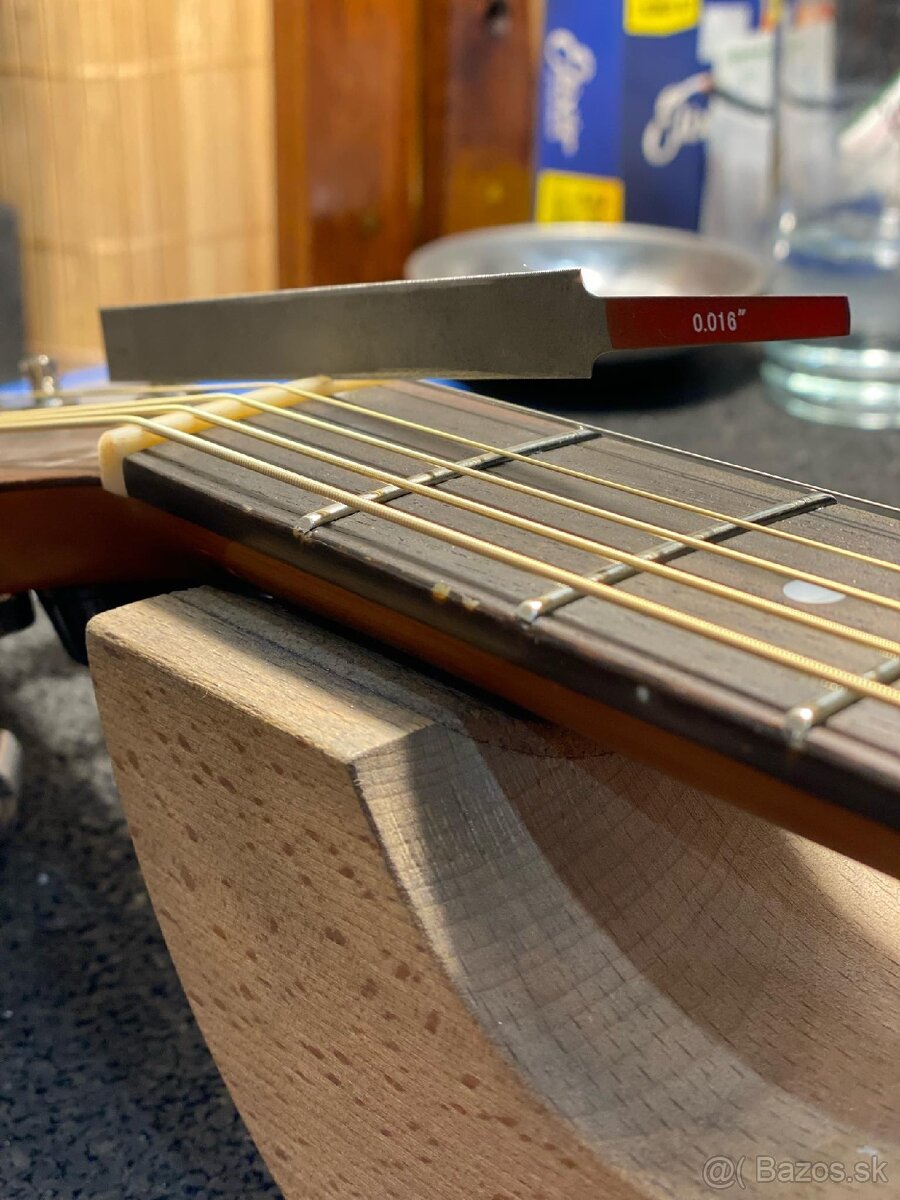 Elektroakustická gitara DOWINA DCE - 9