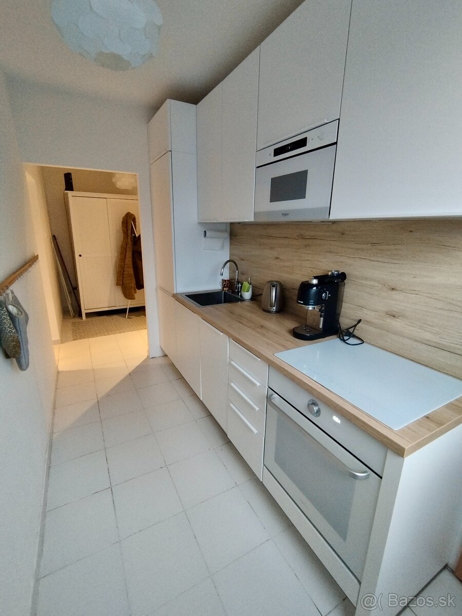Na predaj 3,5 izbový byt v Ružinove, Súmračná - 9