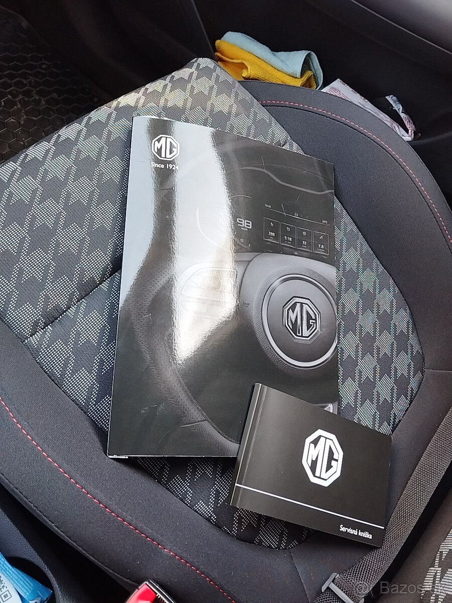 MG ZS Essential Plus 2025 - 9