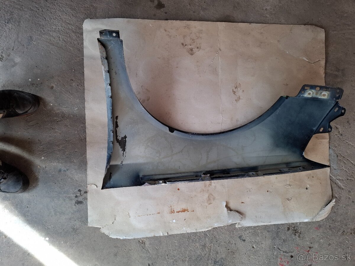 VOLKSWAGEN PASSAT B6 výstuha nárazníka blatnik - 9