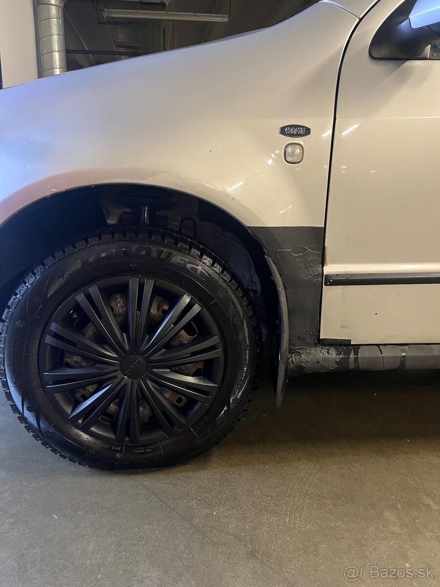 Fabia 1.4mpi 2001 - 9