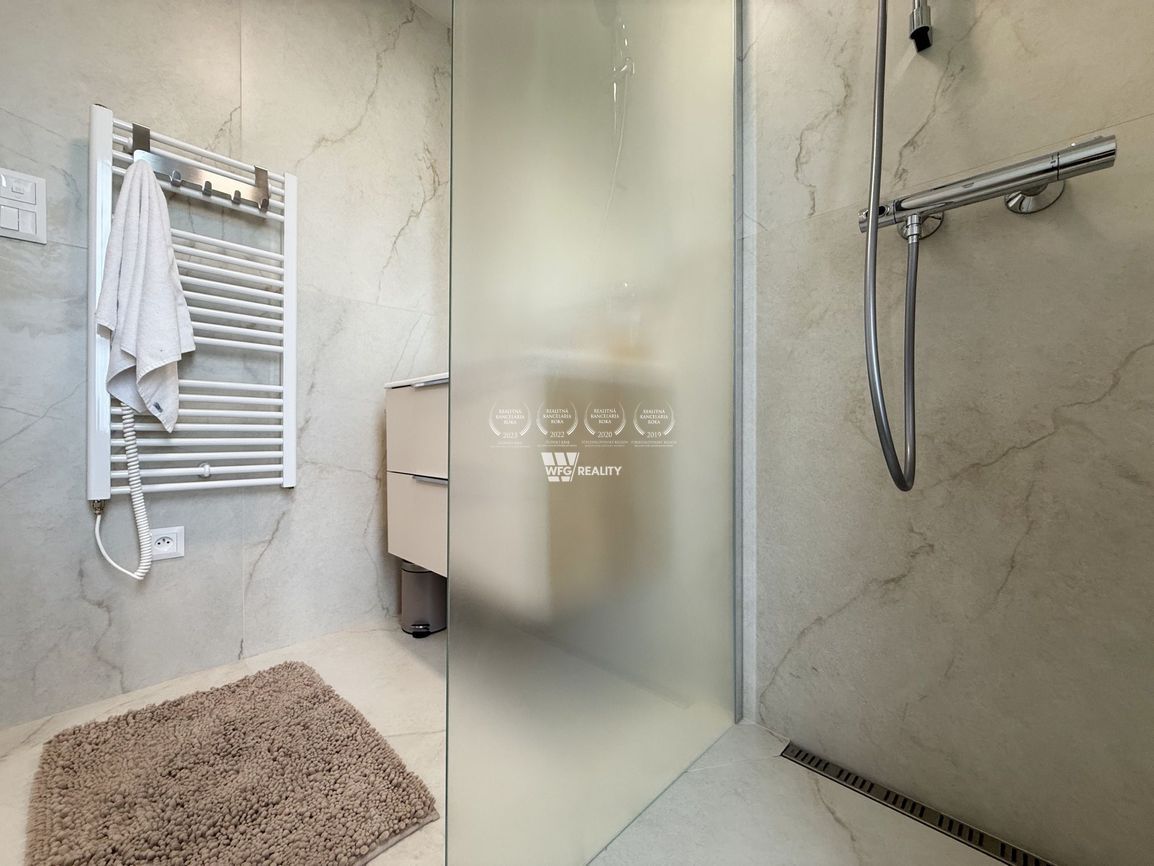 Výnimočný 2-izbový byt pri Penati Golf Resorte - 9