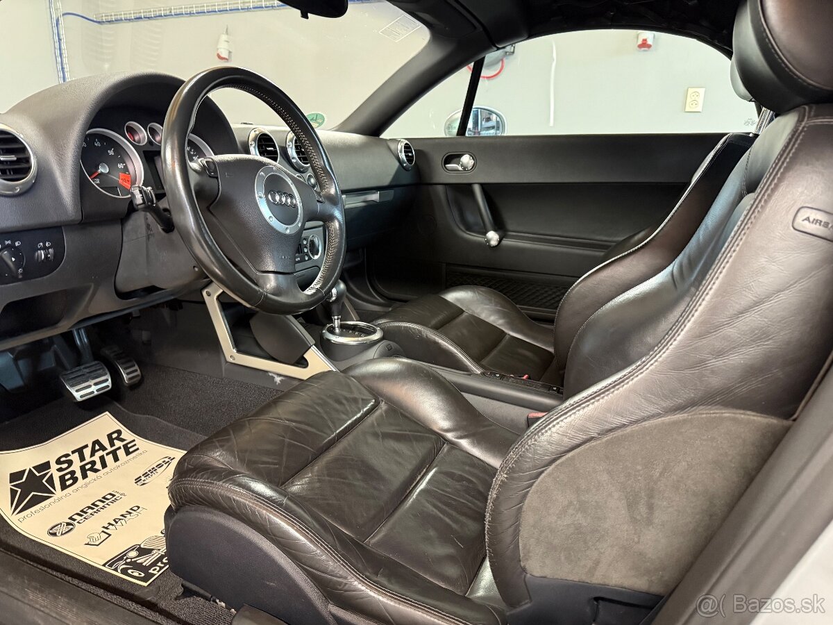 AUDI TT CABRIO 1.8T - 9