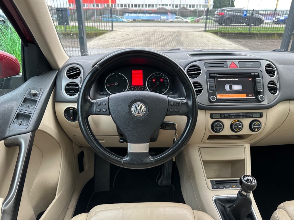 Volkswagen Tiguan 2.0 CR TDI 170k 4-Motion Sports Style - 9