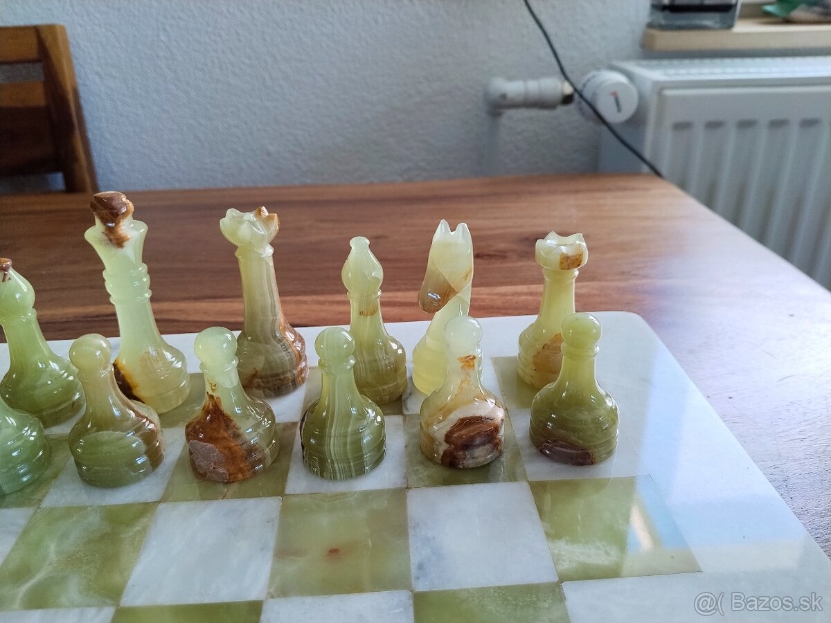 Šachy onyxové - 9