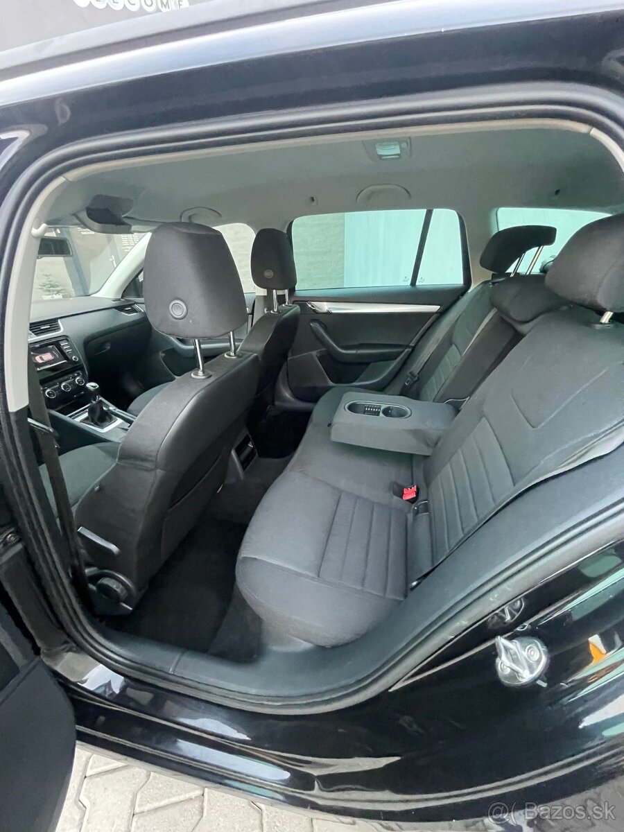 Skoda Octavia combi 1,8 Tsi 132 Kw Model 2014 - 9