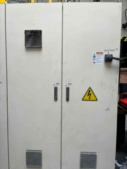 Rok výroby 2017, hydraulický lis PH-1000 od SIMPAC Korea - 9