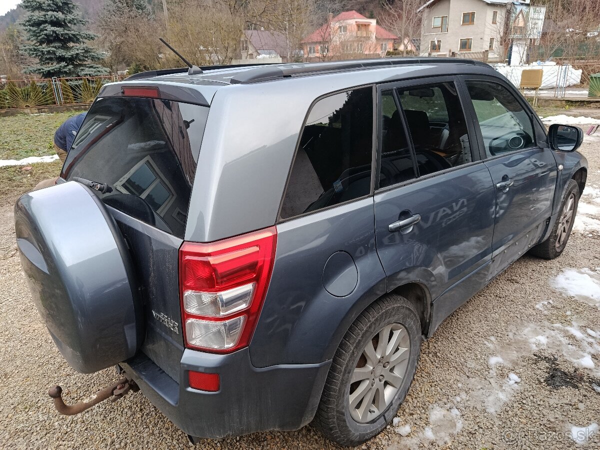 Suzuki Grand Vitara - 9