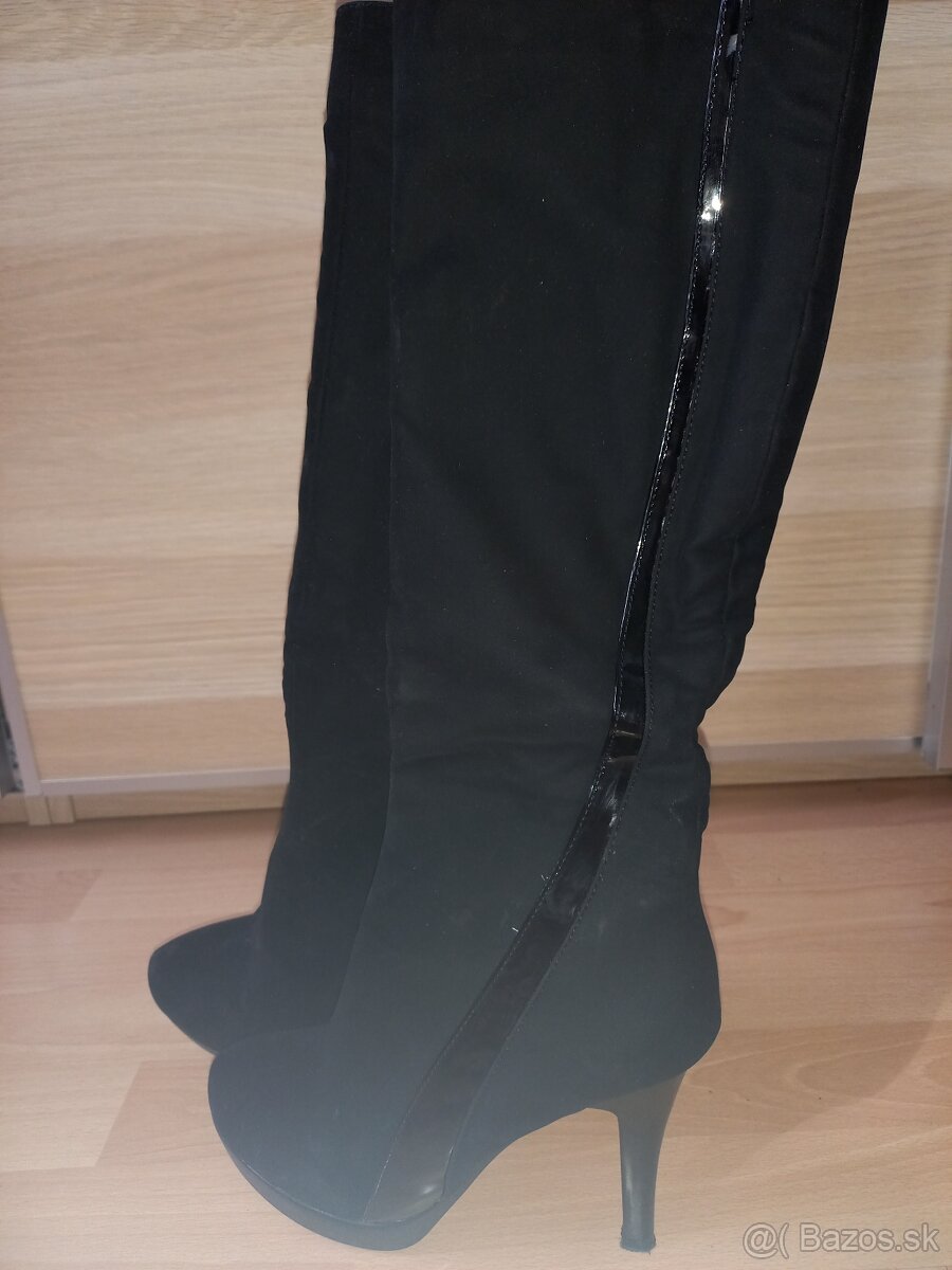 Čierne vysoké čižmy na platforme - 9