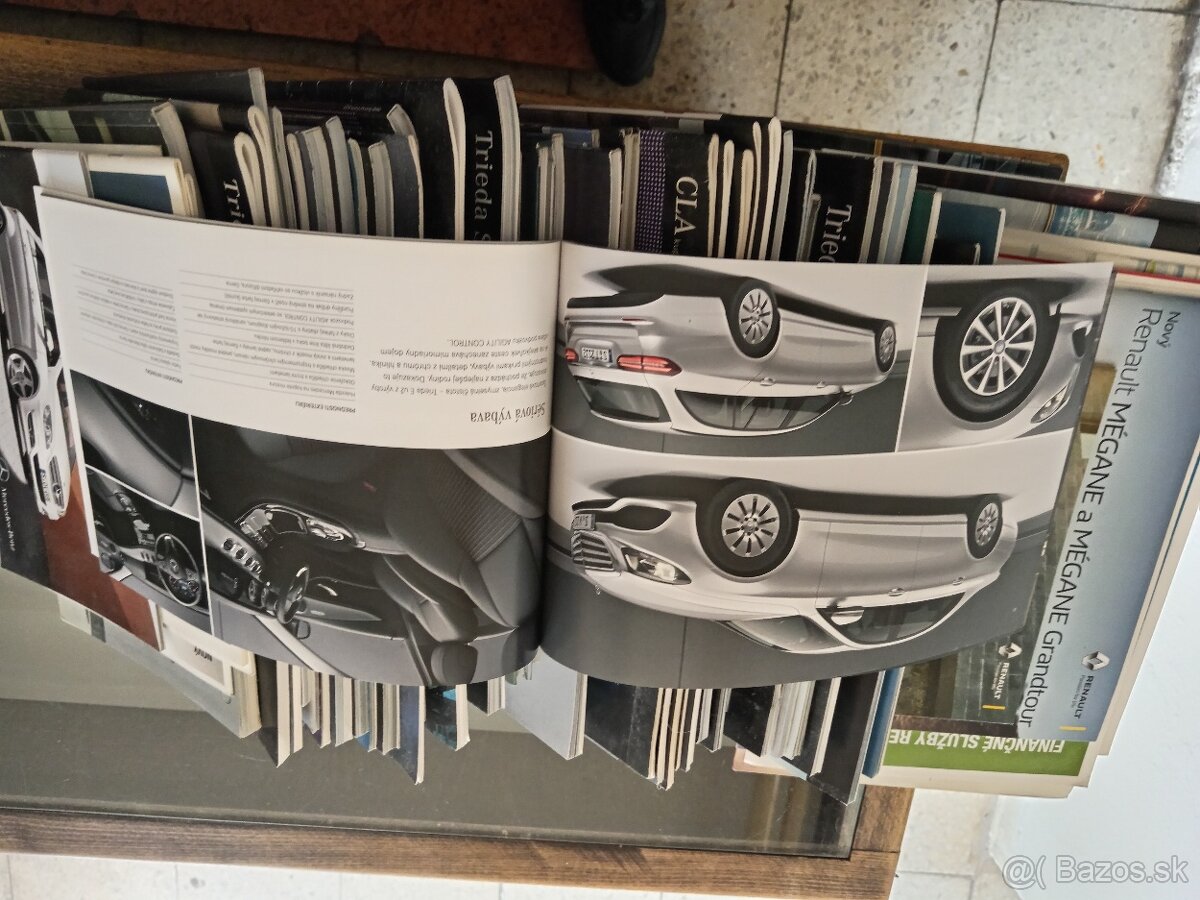 Katalógy, brožúry, prospekty, zberateľské - 9