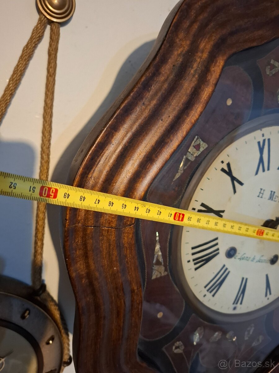 Predám funkčné starožitné nástenné Hodiny H. MEYLAN a Lons l - 9