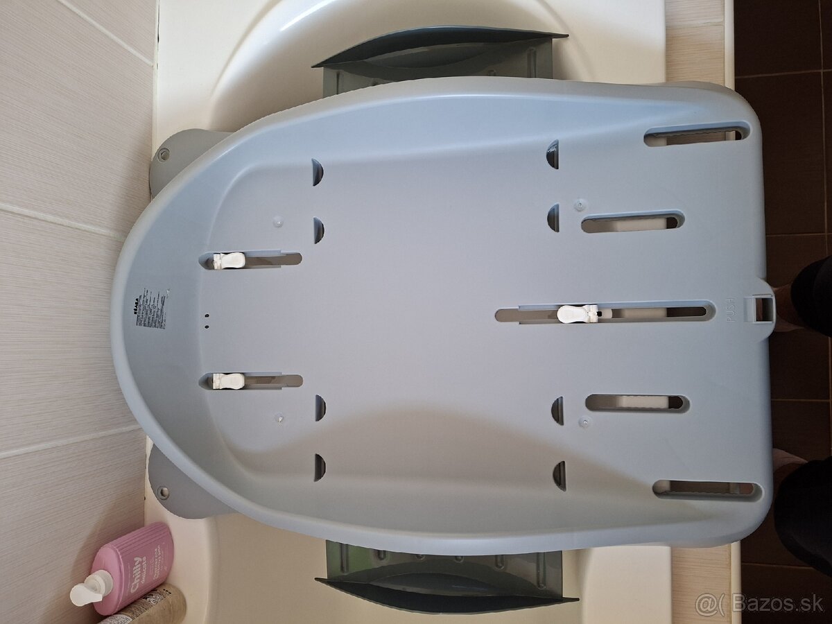 Prebalovací pult - 9