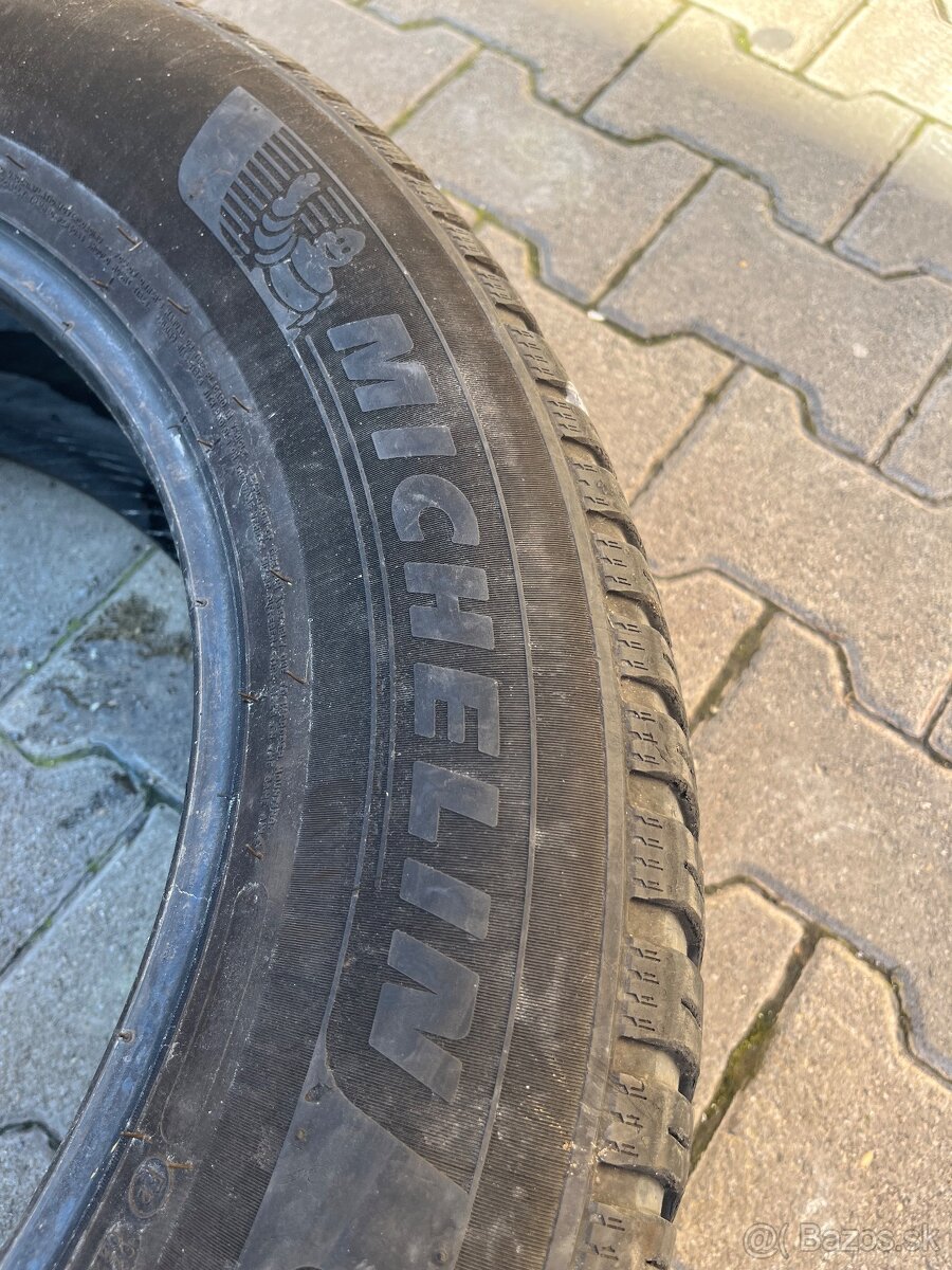 265/60R18 Michelin celoročne - 9