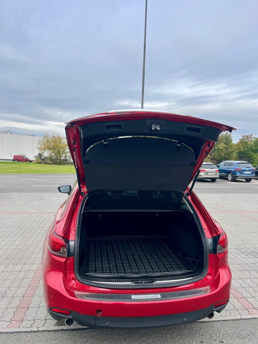 Mazda 6 Combi Wagon 6 2.2 AT r. 2015 - 9