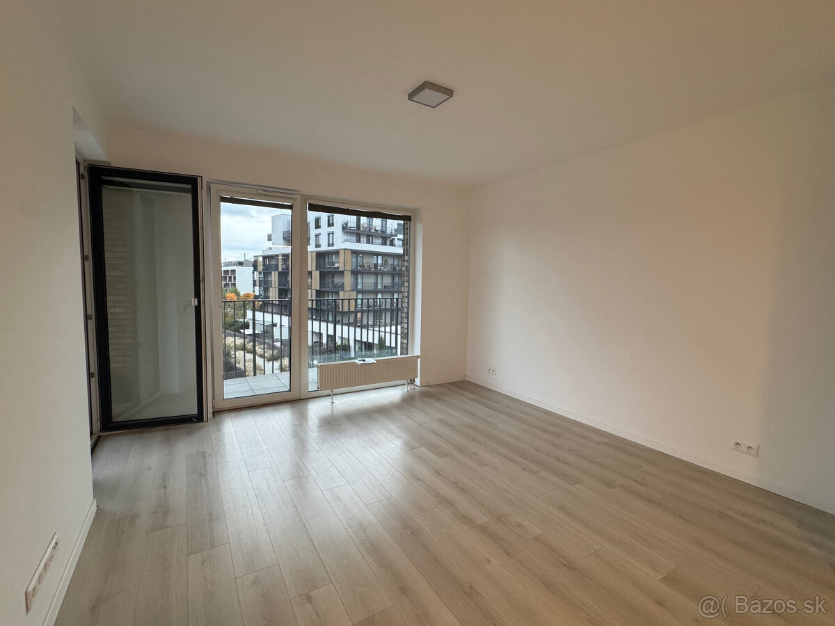 Krásny slnečný 3-izbový byt v novostavbe - 9