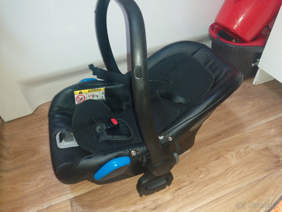 Predam náš zachovalí kočík Invictus V-plus. Je to trojkombi - 9