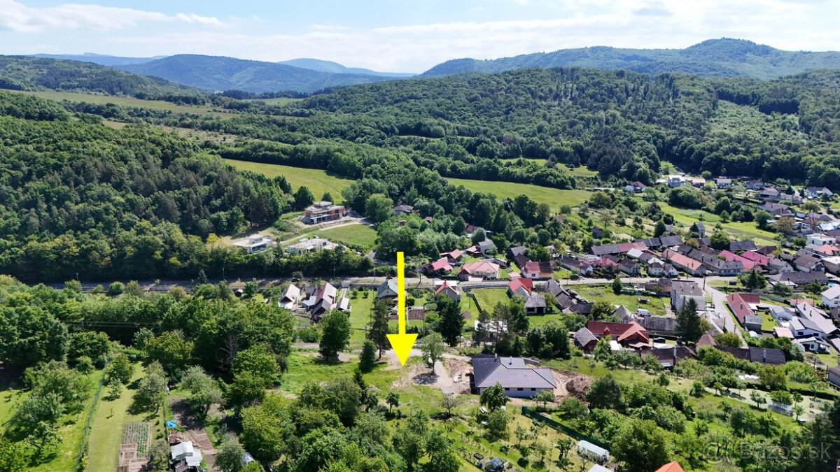 POZEMOK NA VÝSTAVBU RODINNÉHO DOMU V SLASKEJ - 9