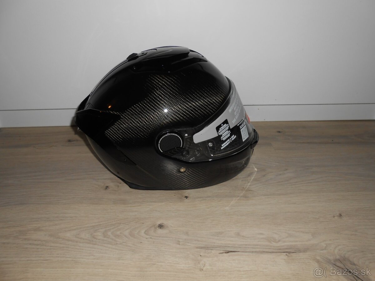 Predam krasnu novu karbonovu moto prilbu znacky SHARK SPARTA - 9