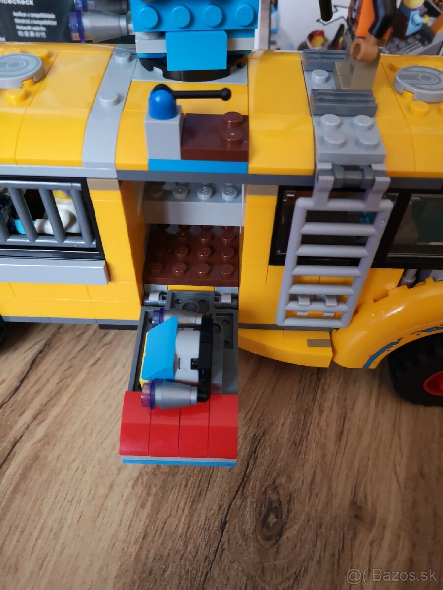 LEGO Hidden Side 70423 Paranormálny autobus - 9
