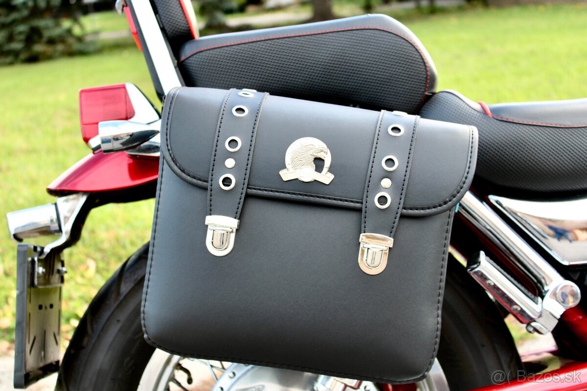 Suzuki Intruder 800 - 9