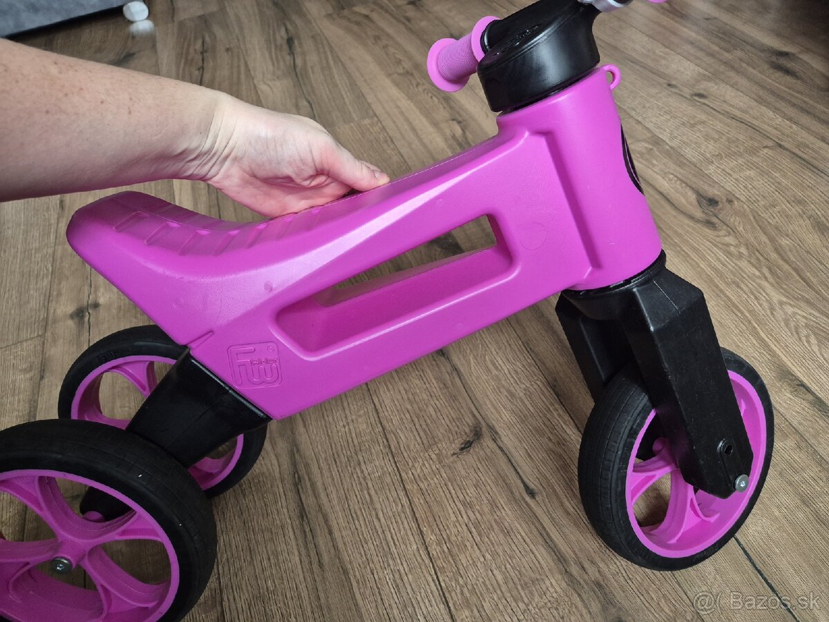 Funny Wheels Odrážadlo ruzove - 9