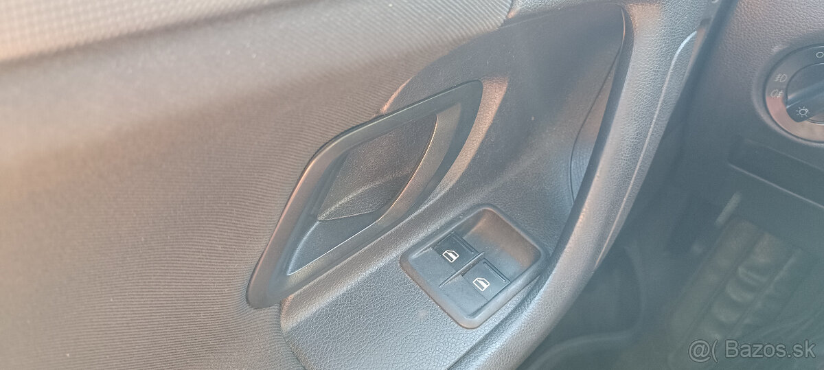 Predám ŠKODA PRAKTIK 1.6TDI 66kW 2011 - 9