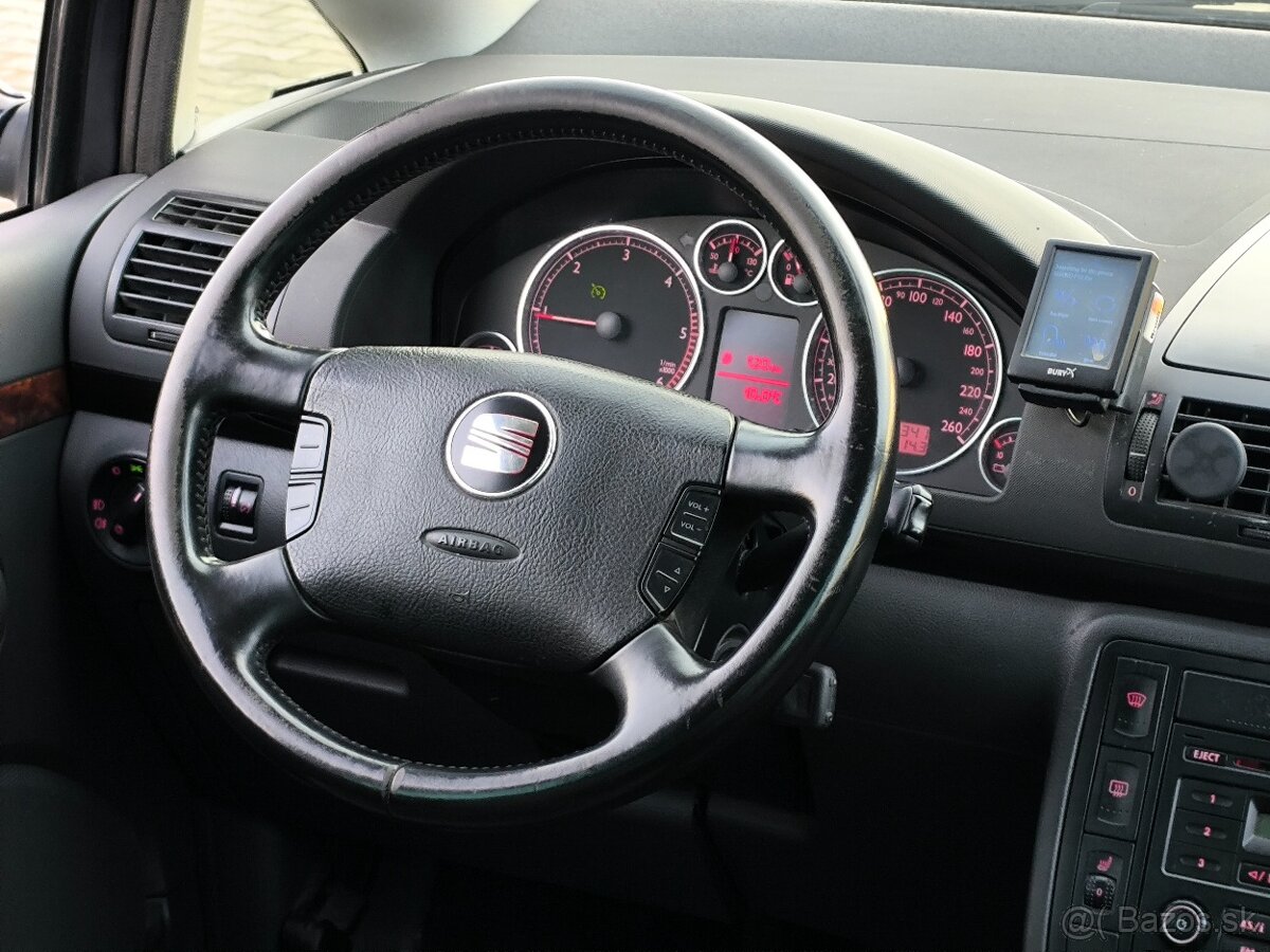 Seat Alhambra 2.0 TDi Reference _ 7 miest - 9