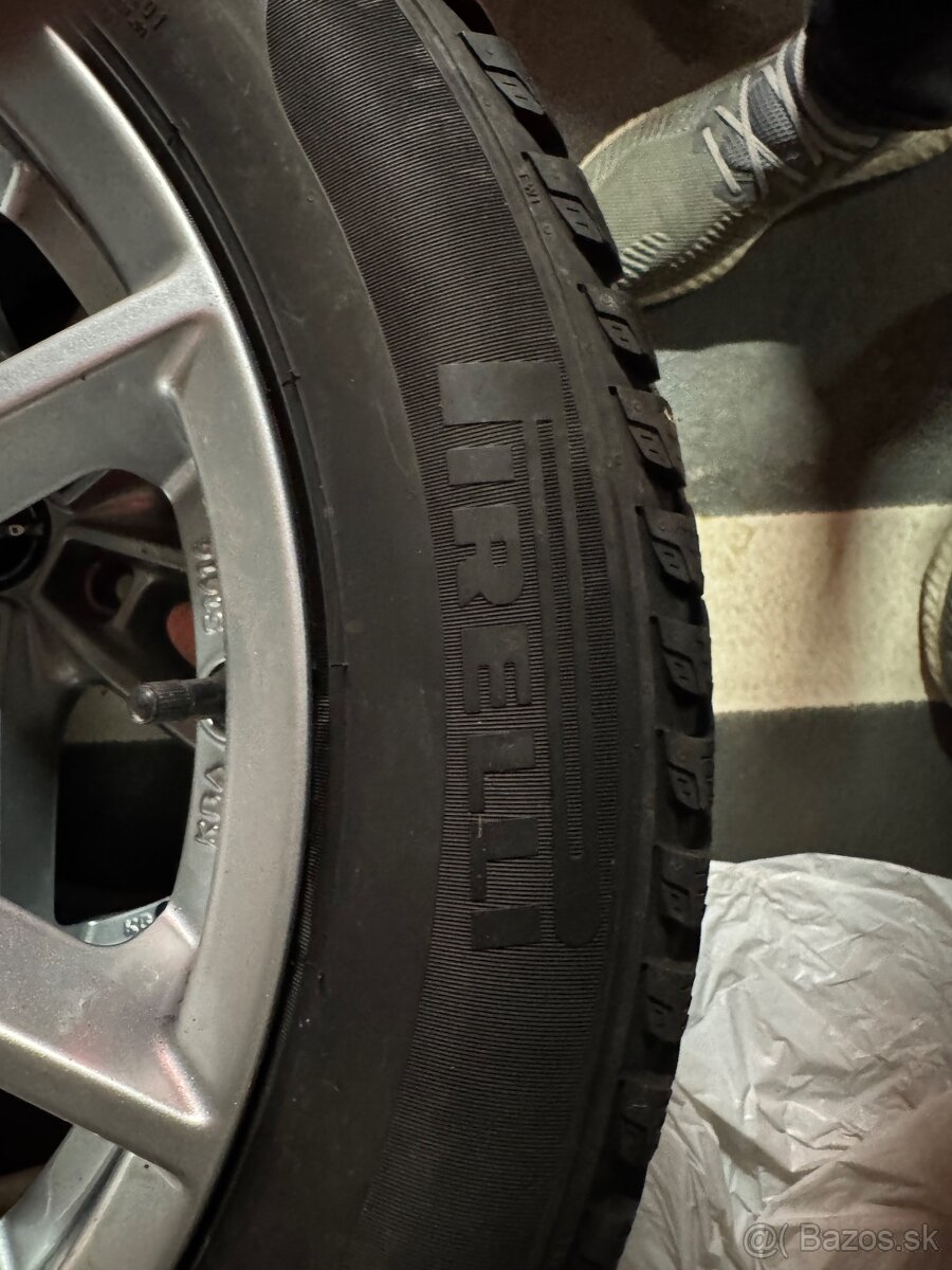 Zimné komplety 205/55 R17 - 9