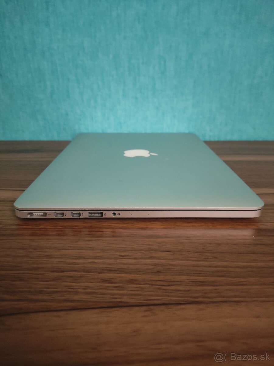 Apple MacBook Pro 2015 – i5 / 8GB / 256GB - 9